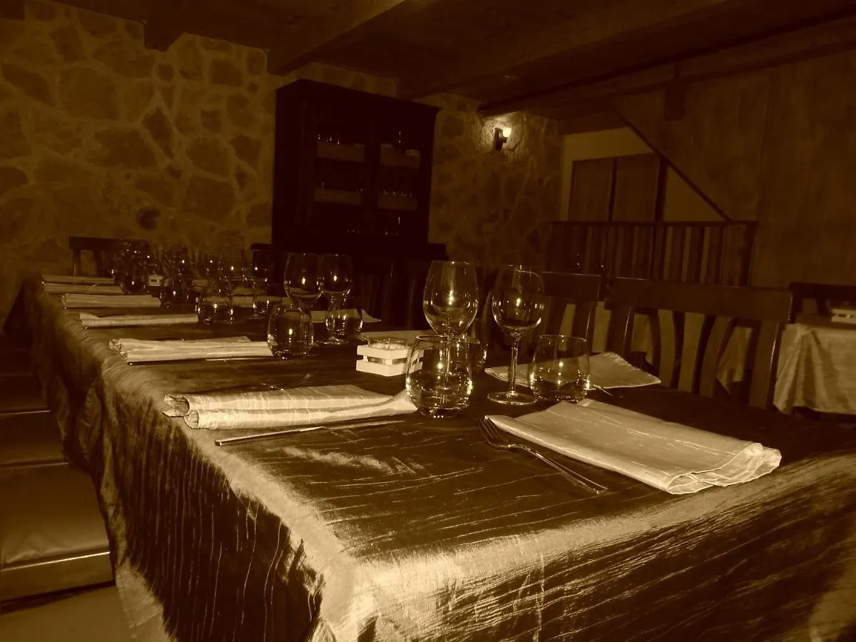 Rugiada Country House Bed and Breakfast Conco Italia